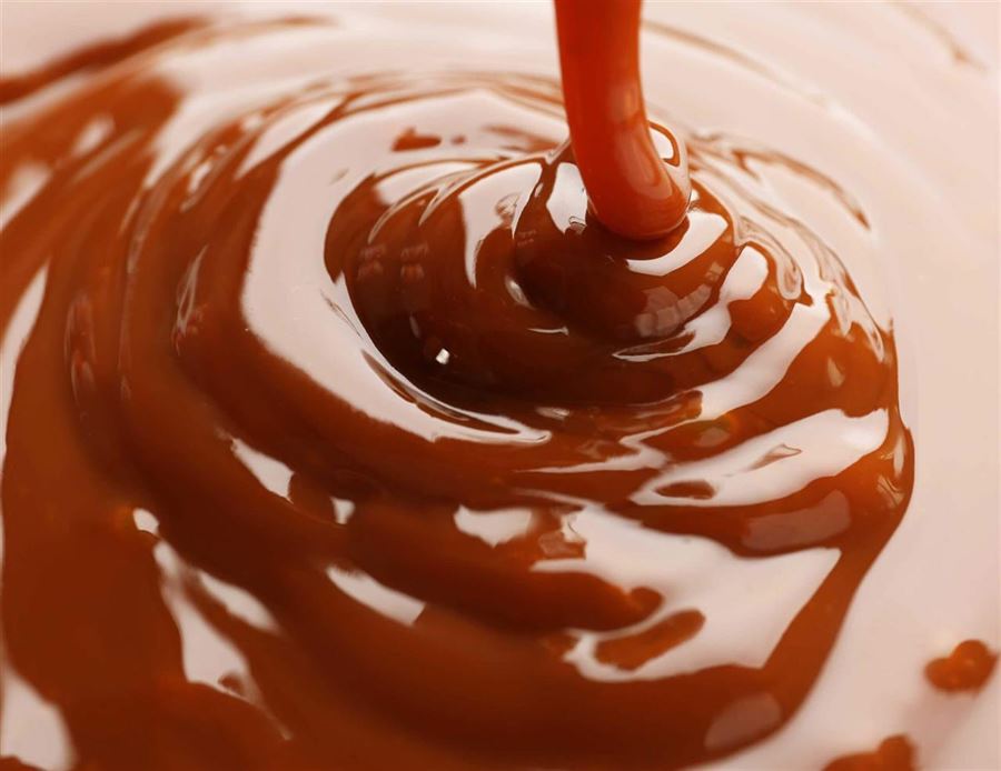 Forkæl en du holder af eller dig selv med en æske flødekarameller